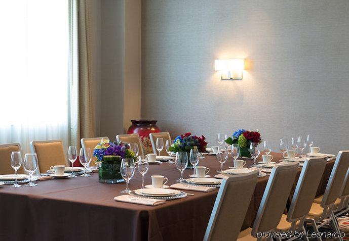 Residence Inn By Marriott Boston Нийдъм Екстериор снимка